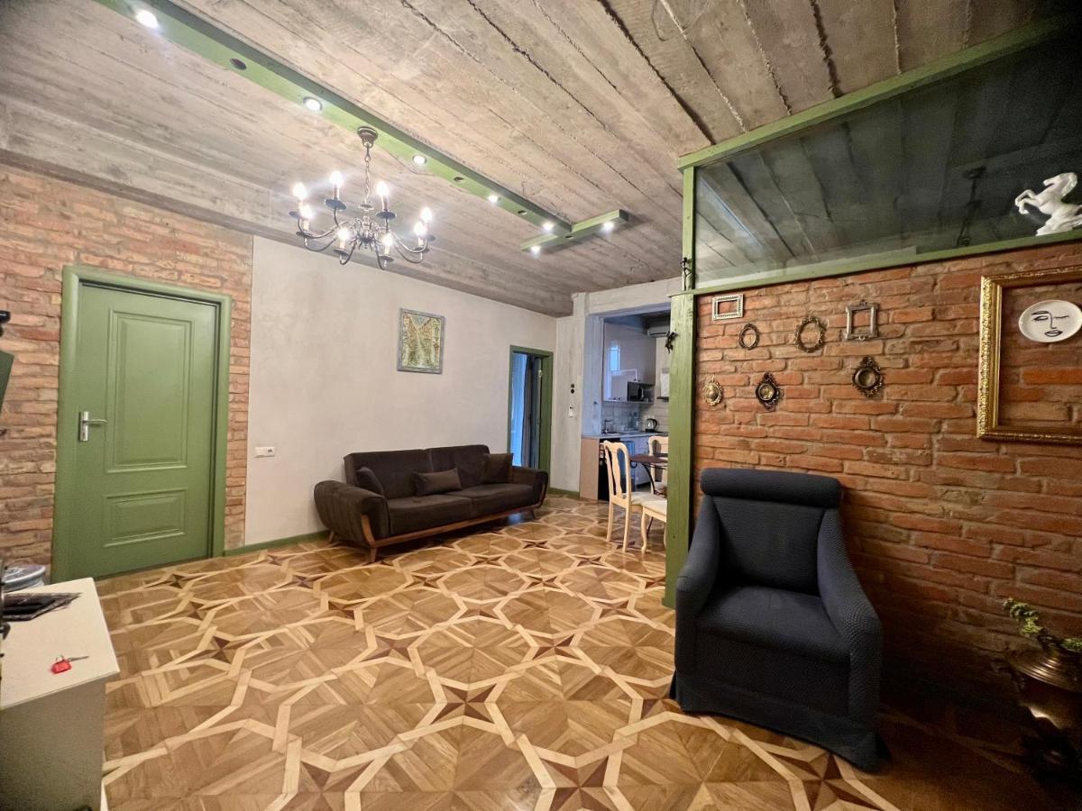 T2&T3 Apartments Levanto Tbilisi Buitenkant foto