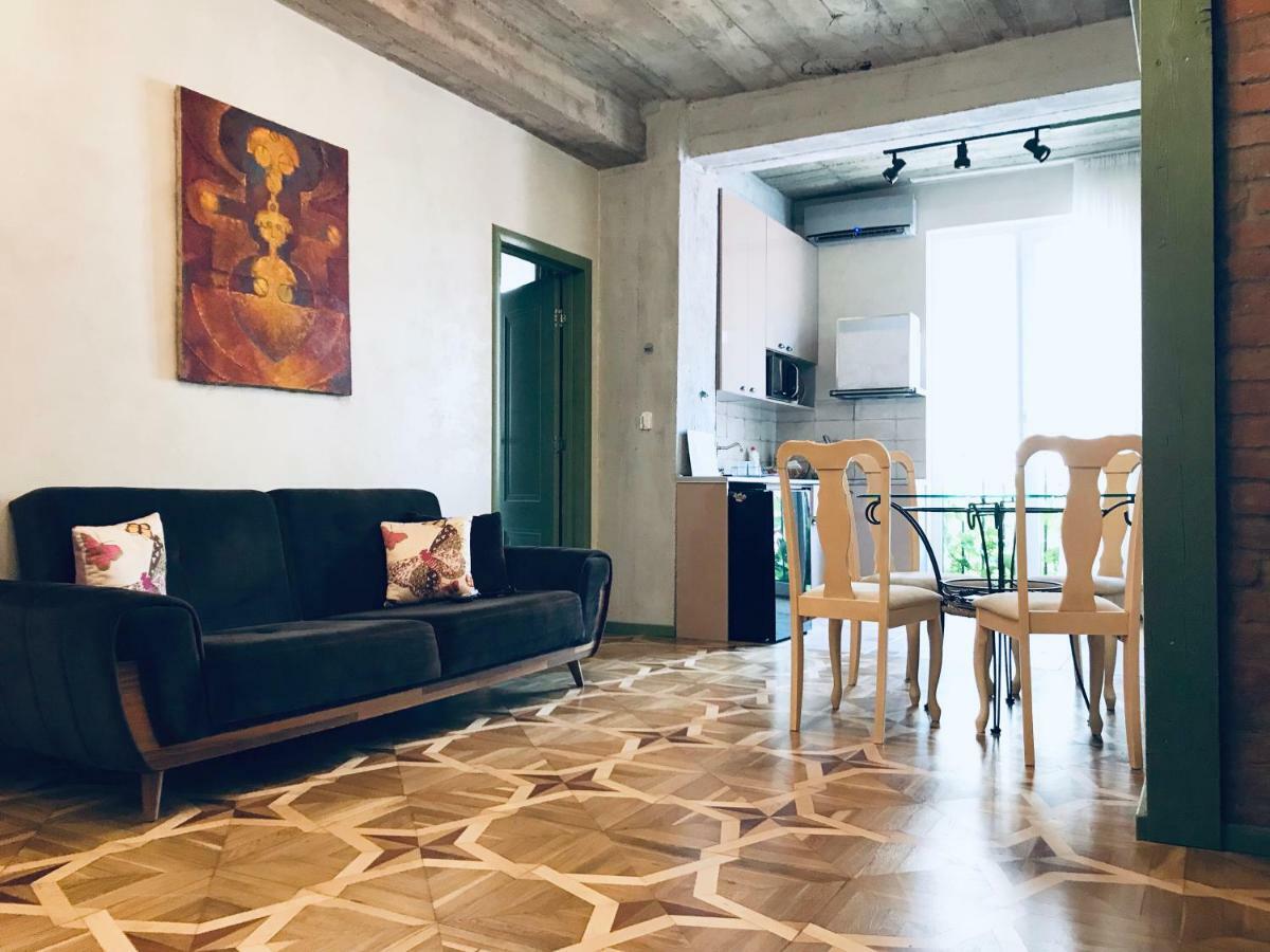 T2&T3 Apartments Levanto Tbilisi Buitenkant foto